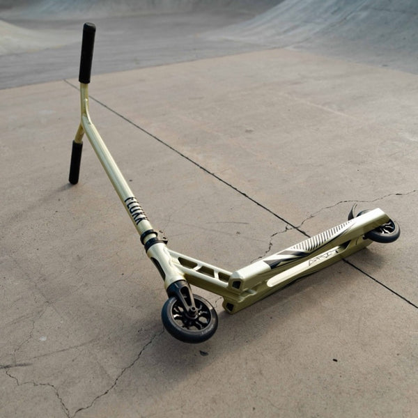 Grit Fluxx Mini Scooter Blackened