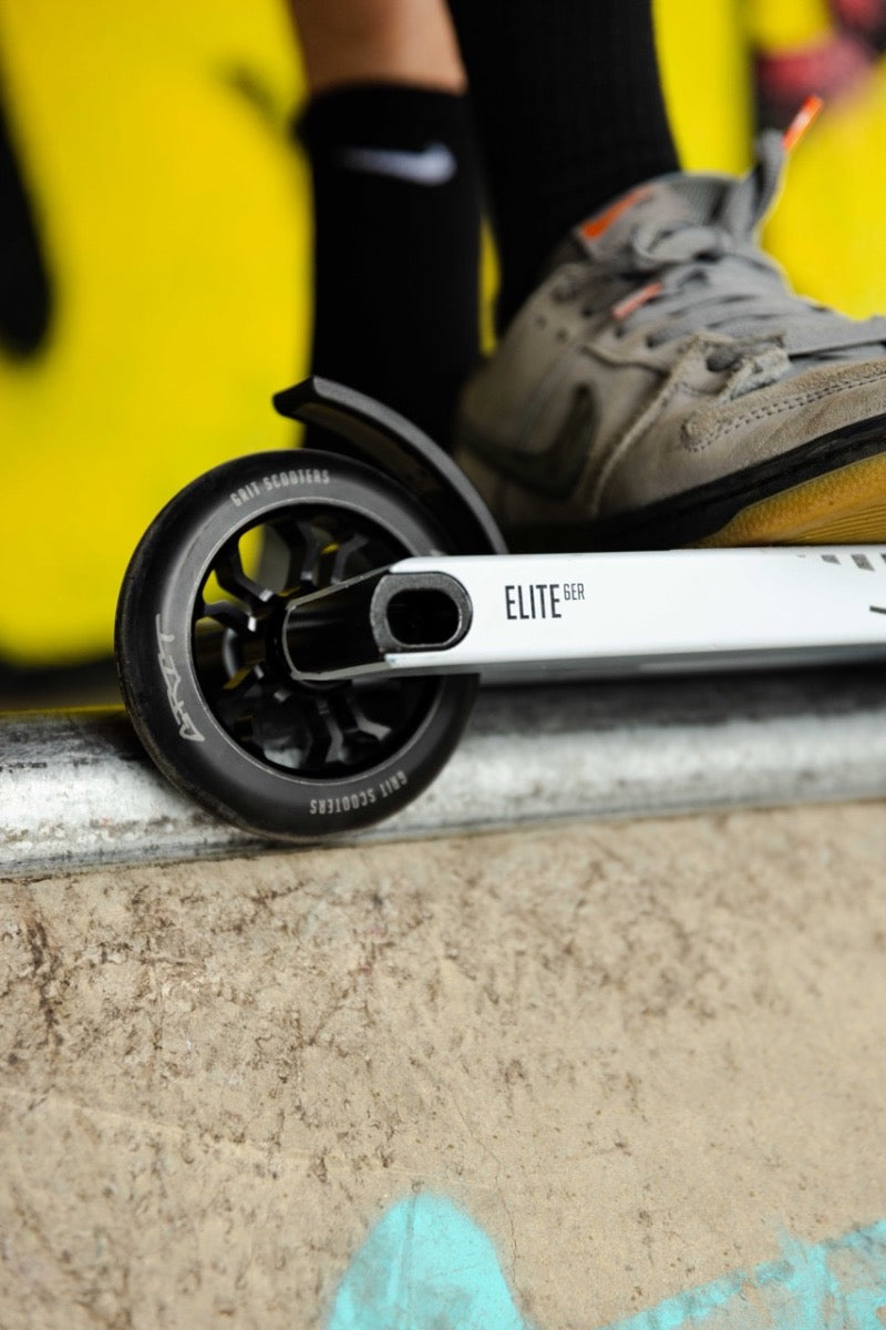 Grit Elite 6er Scooter Greyed