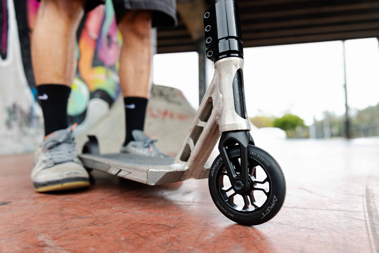 Grit Invader 6.5 Scooter Black Satin