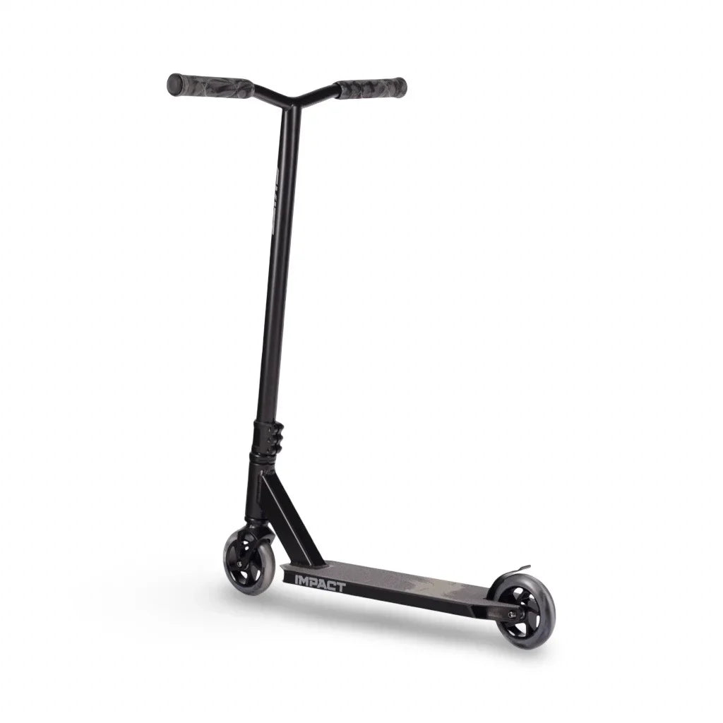 Skitt Stuntstep Impact Zwart 84cm