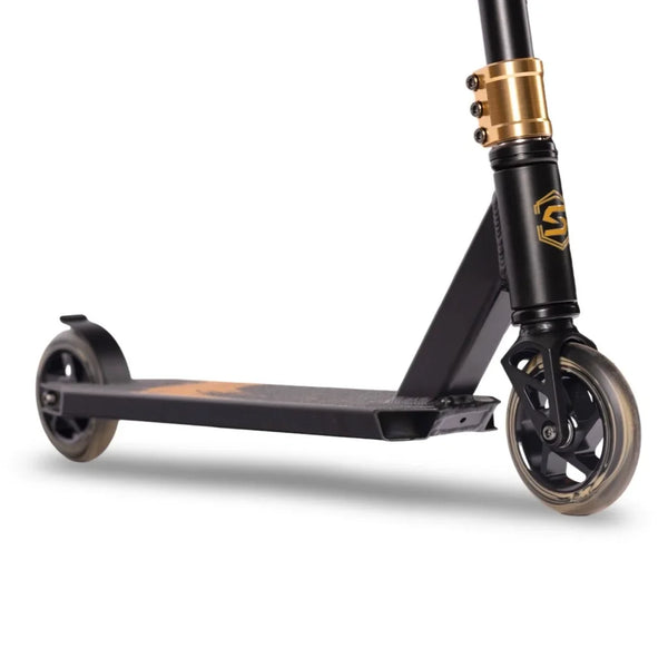 Skitt Stuntstep Impact Zwart - Goud 84cm
