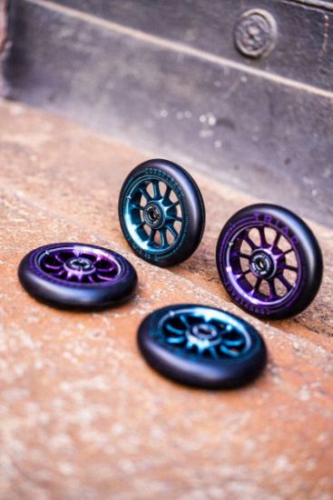 Triad Conspiracy 120 Wheel Ano Red