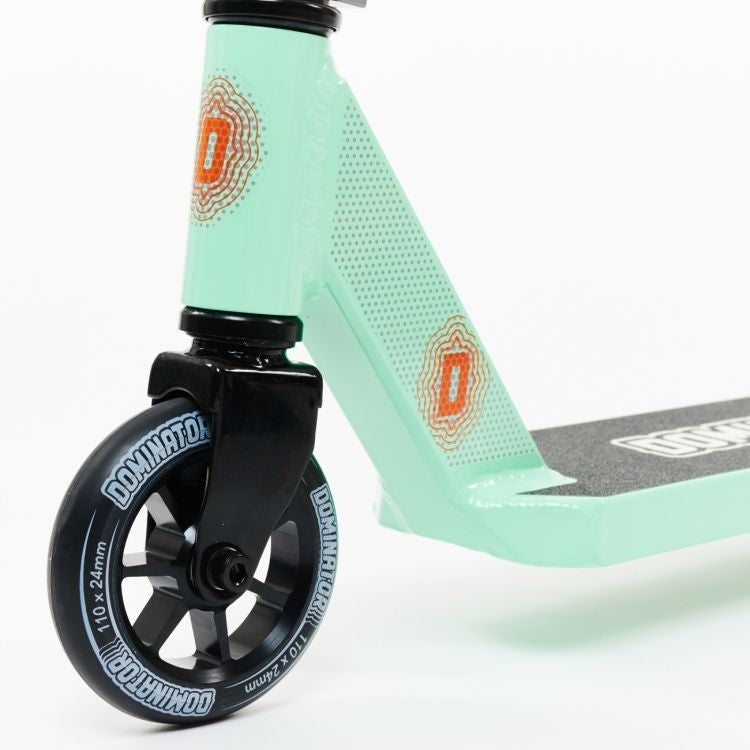 Dominator Trooper Scooter Teal Black