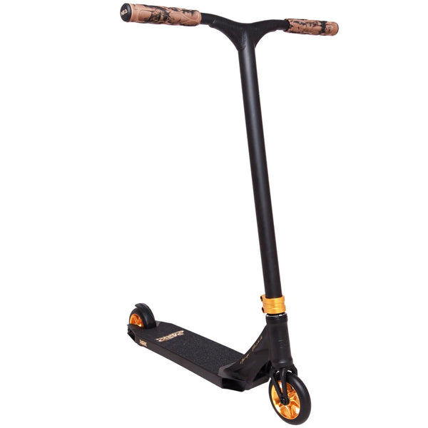 NKD Park Stunt Scooter Schwarz Neochrom 84cm 