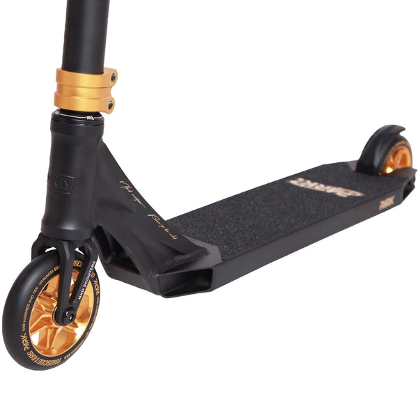 NKD Park Stunt Scooter Schwarz Neochrom 84cm 