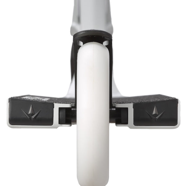 Blunt Prodigy X Street Scooter White