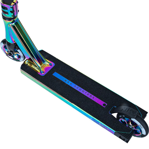 NKD Rally Stunt Scooter v4 Neochrome 83cm