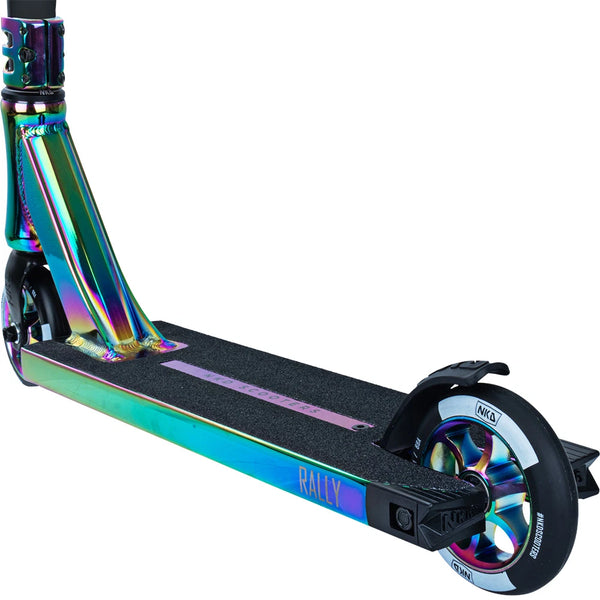 NKD Rally Stunt Scooter v4 Neochrome 83cm