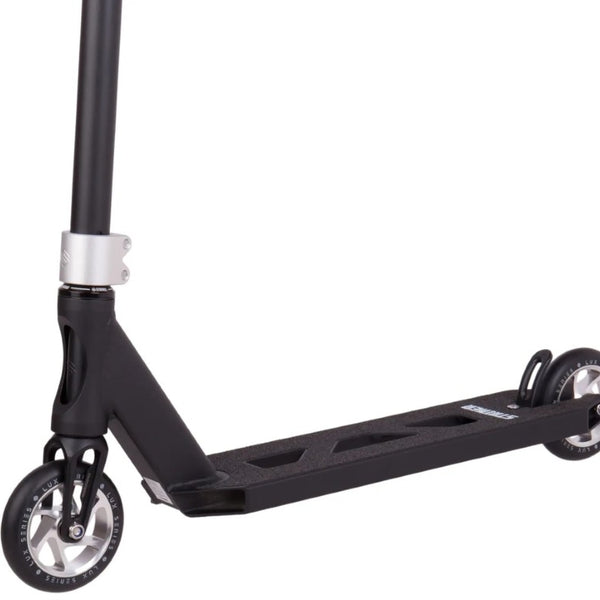 Striker Essential S Scooter Black Silver