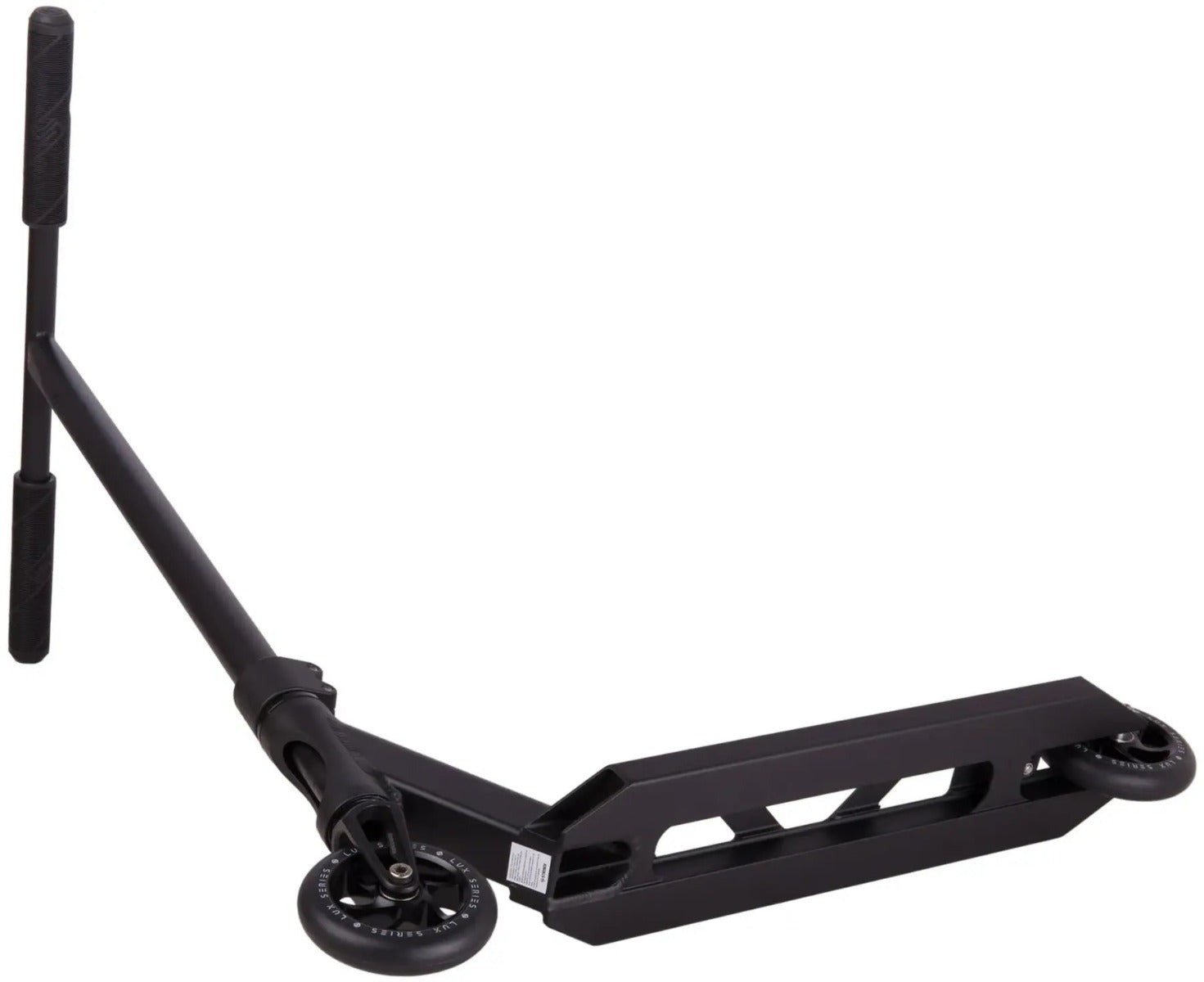Striker Essential M Scooter Black