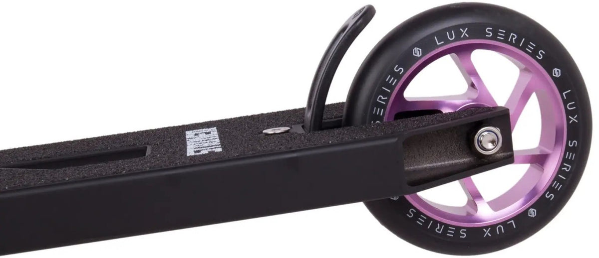 Striker Essential S Scooter Black Purple