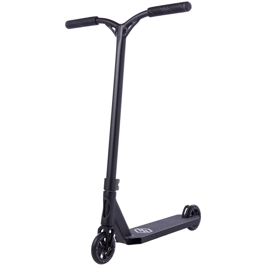 Striker Lux Scooter Black