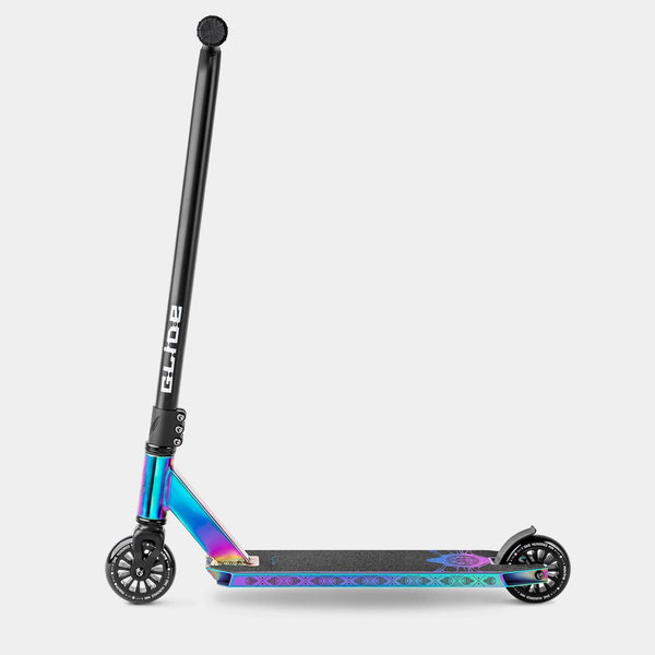 Glide Stuntstep Zwart Neochrome 81cm